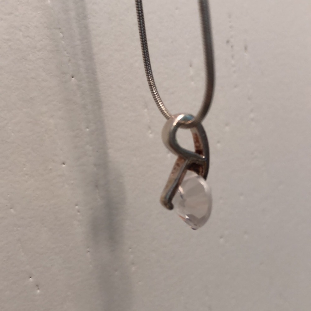 Swarovski Heart Shaped Pendant w/ SS Necklack - Picture 8 of 10